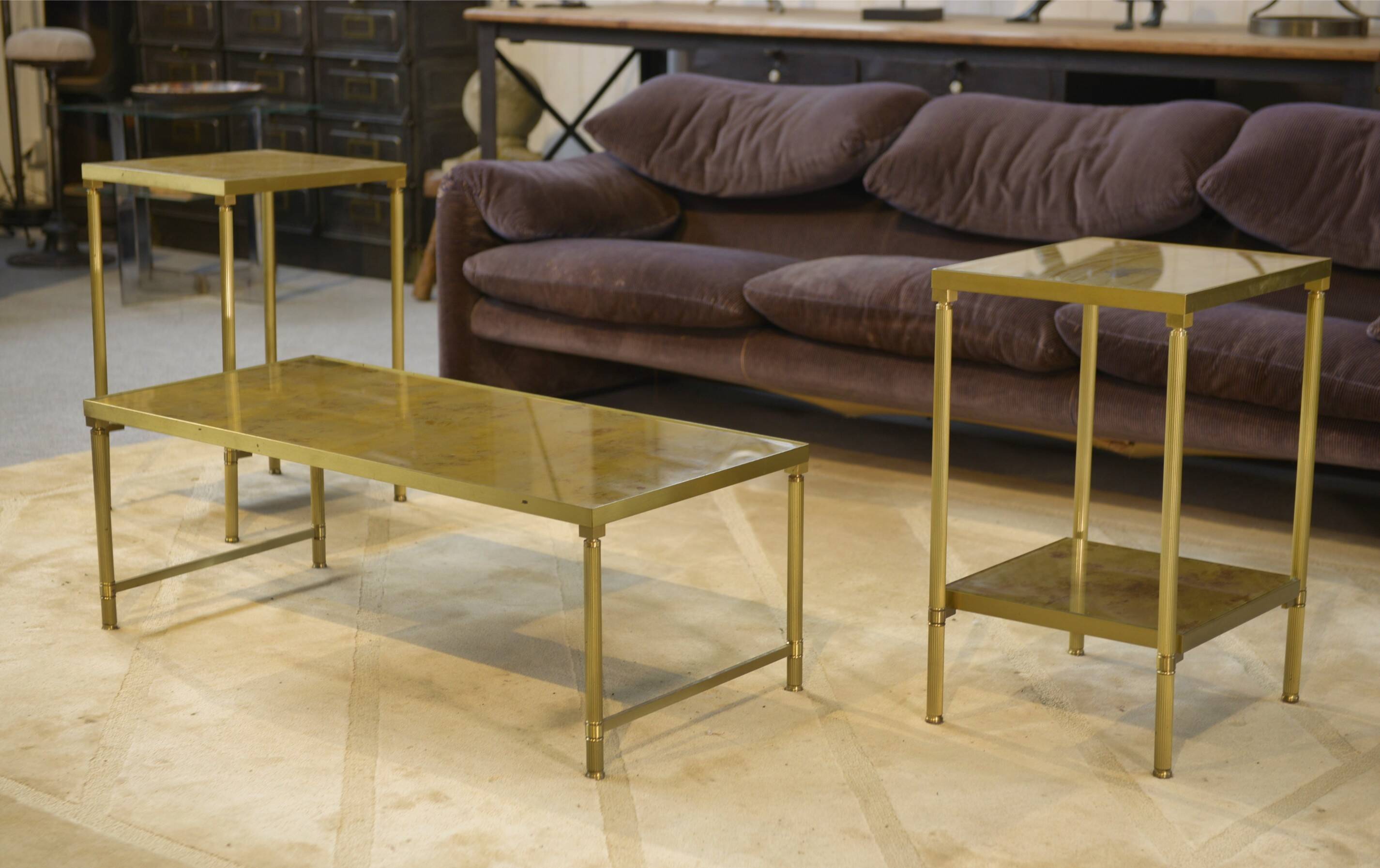 Néo-classical coffee table set with 2 side tables, mirrored glass, 1980s.