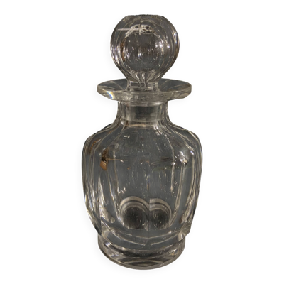 Grand flacon à parfum en cristal signé Baccarat, modèle Malmaison