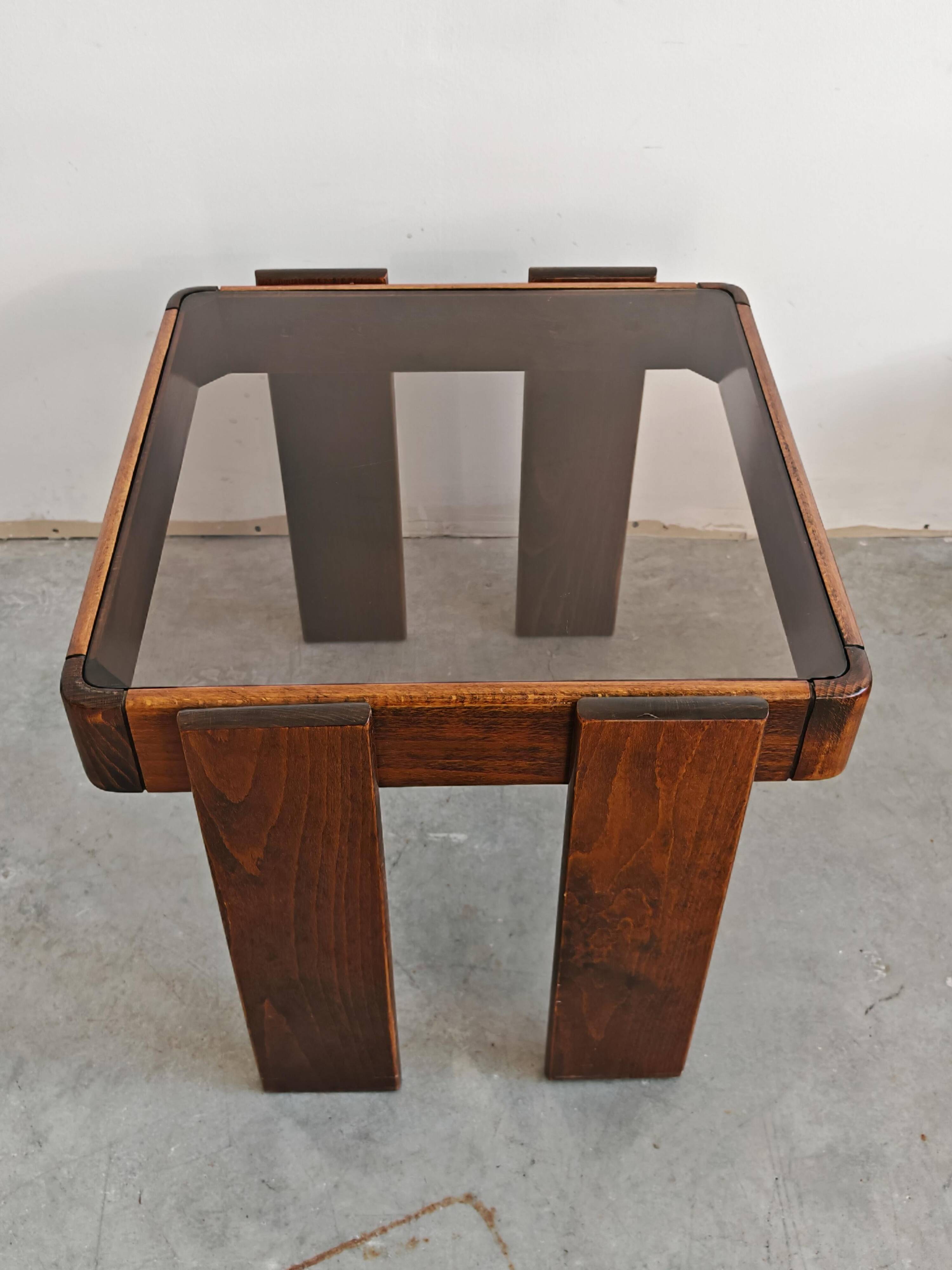 Tables gigognes mid-century par Gianfranco Frattini, Yougoslavie années 1960