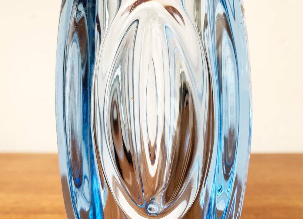 Blue glass vase model 914 mid-century by Rudolf Schröter for Rosice, 1950s