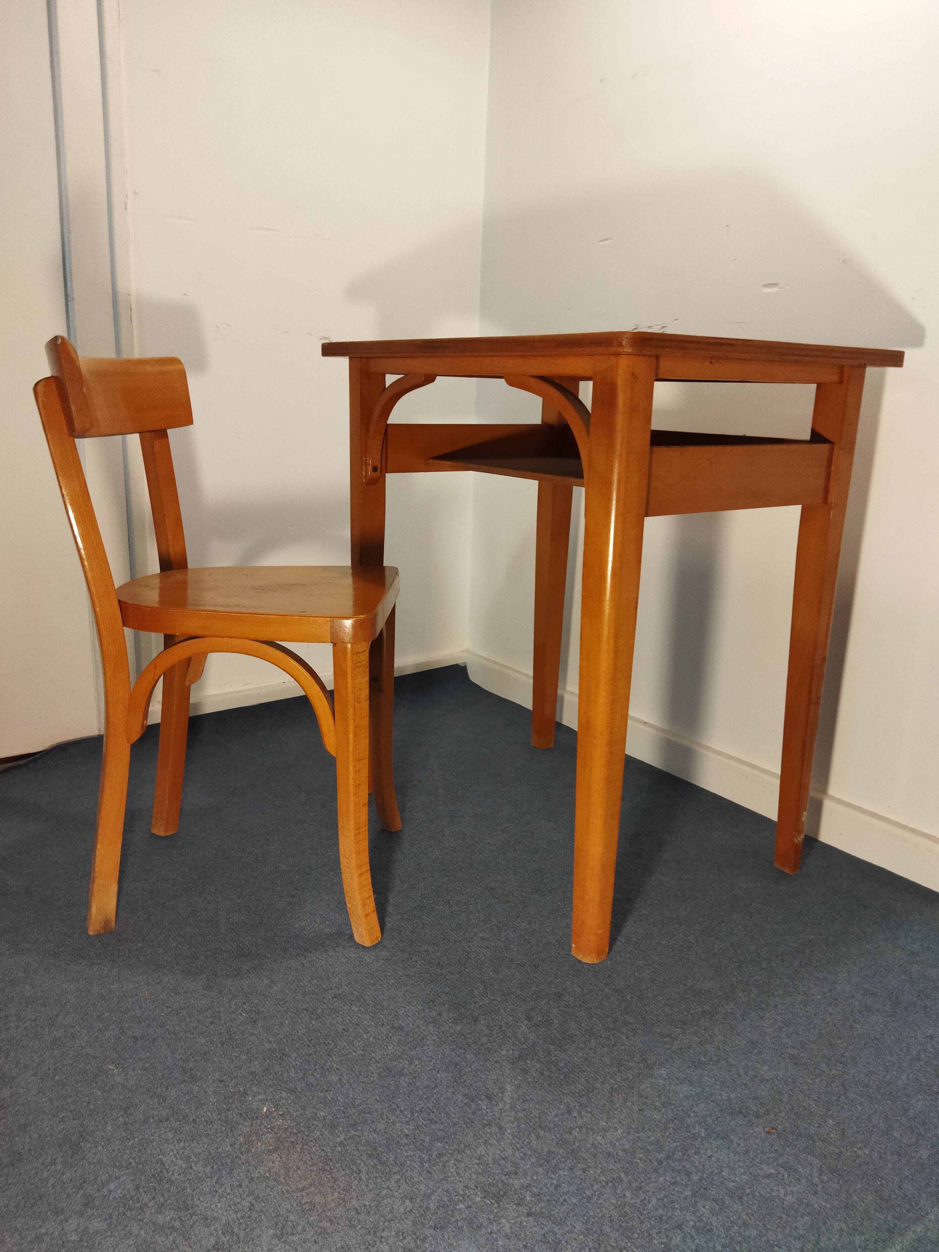 Desk and children's chair Baumann