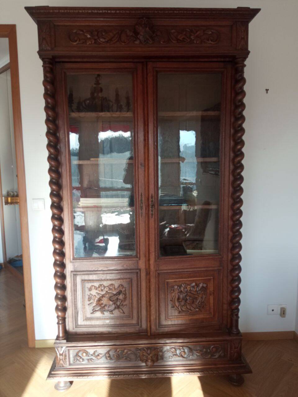Neo-renaissance library style