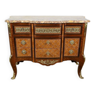 Commode en Bois de Rose et Amarante, style Transition Louis XV / Louis XVI – Fin XIXe