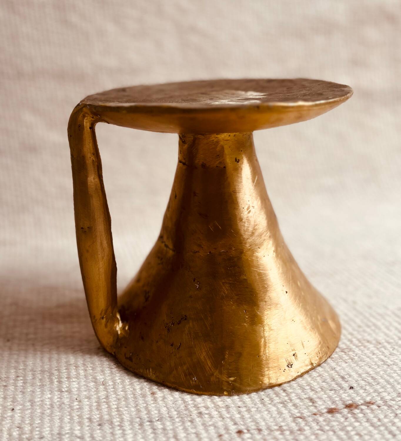 Nubia bronze stool