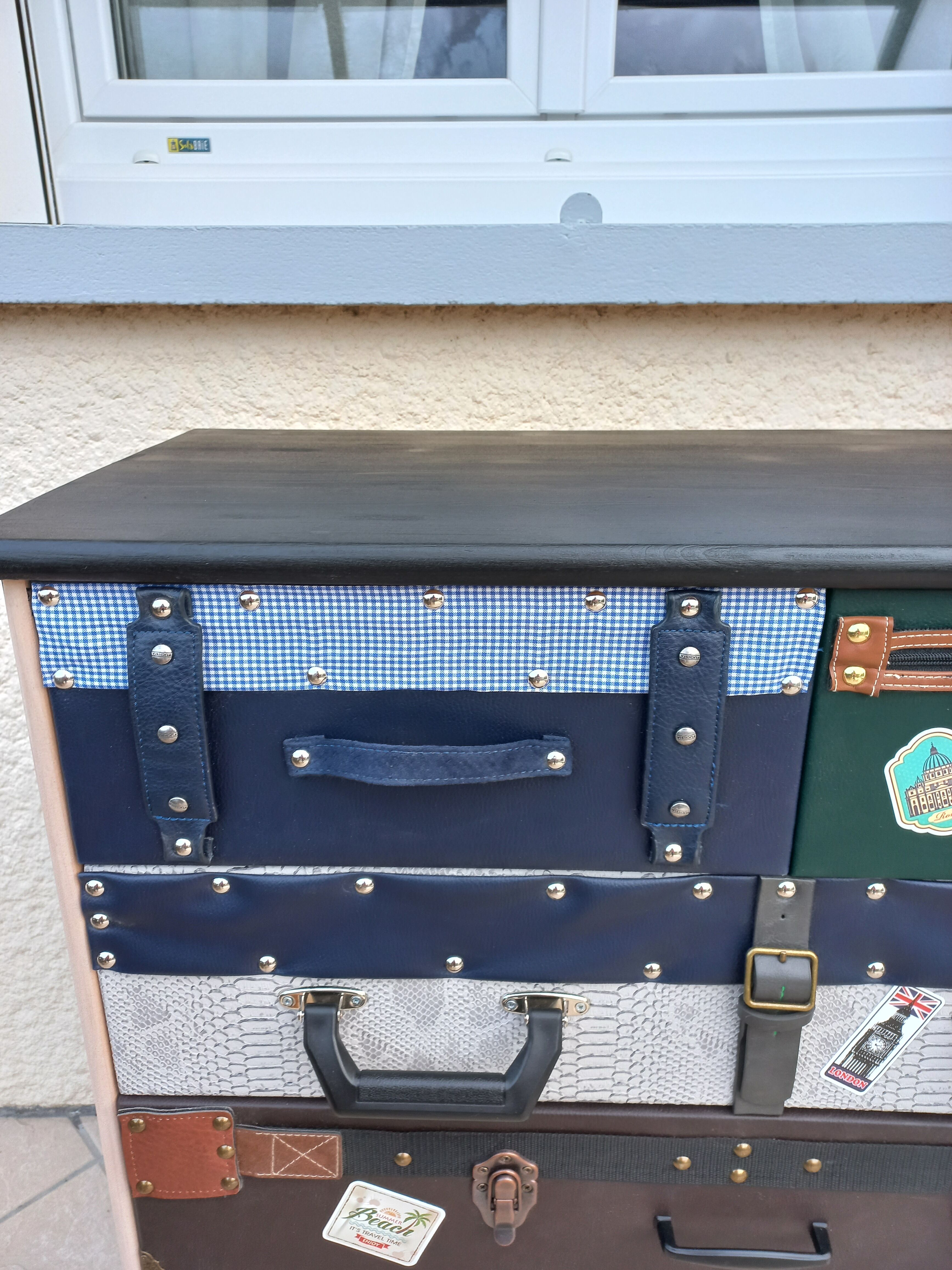 Chest of drawers restyled in suitcases
