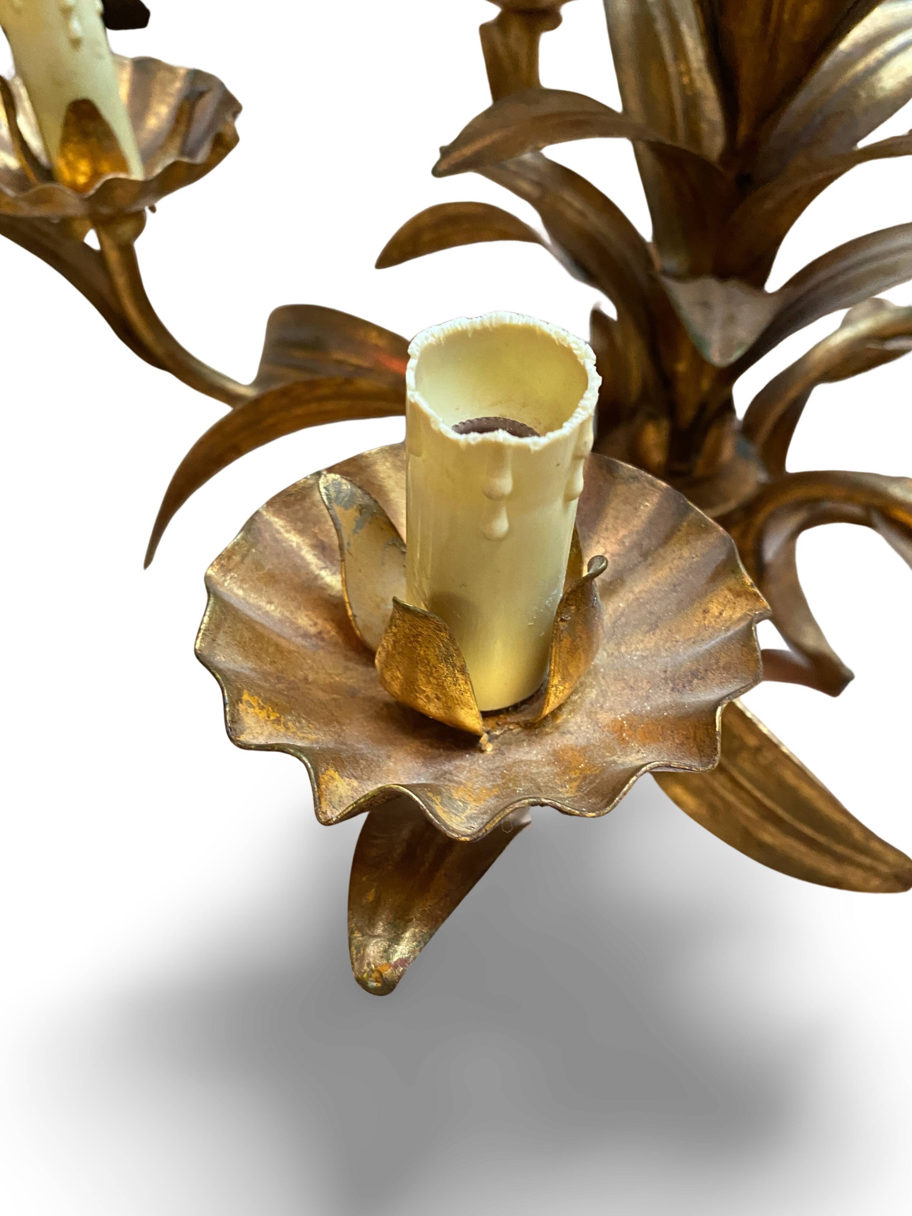 1960s Hollywood Style Gold Metal Chandelier, Fleuri