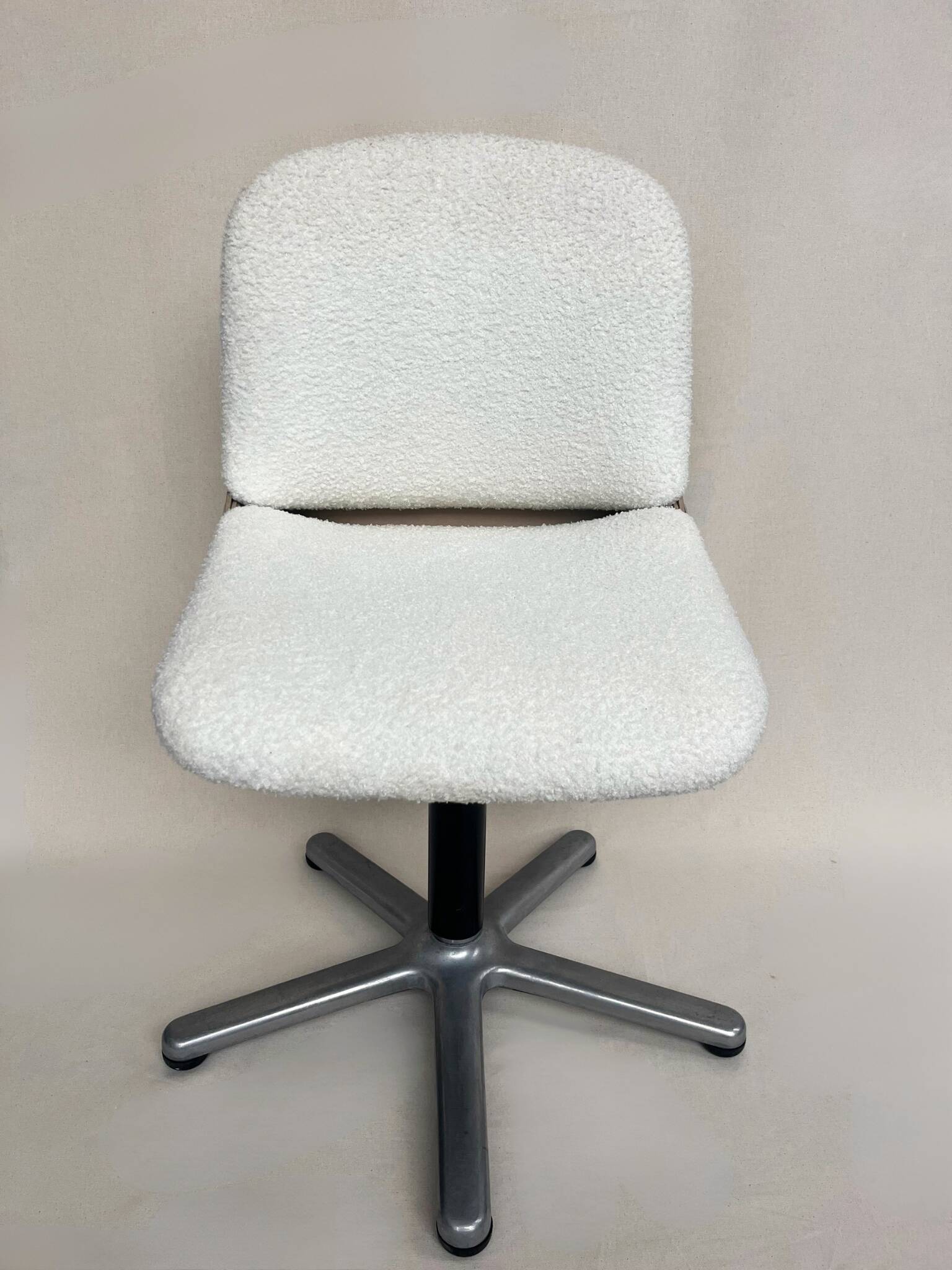Wilkhahn chair