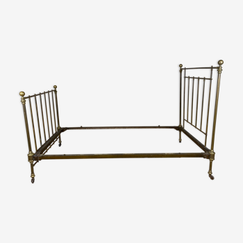 Wrought iron bed with bars