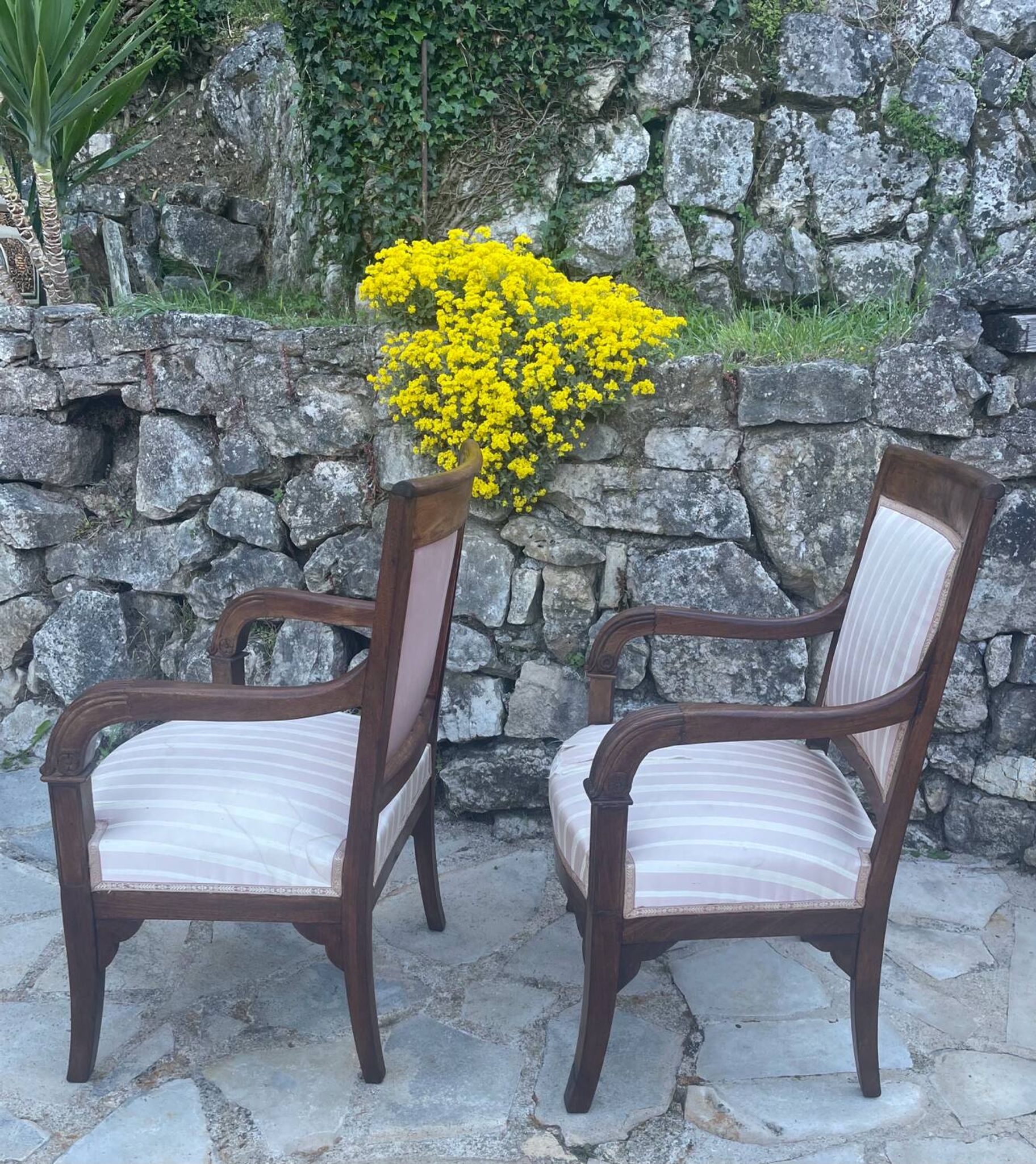 Paire de fauteuils français en Acajou d’époque restauration