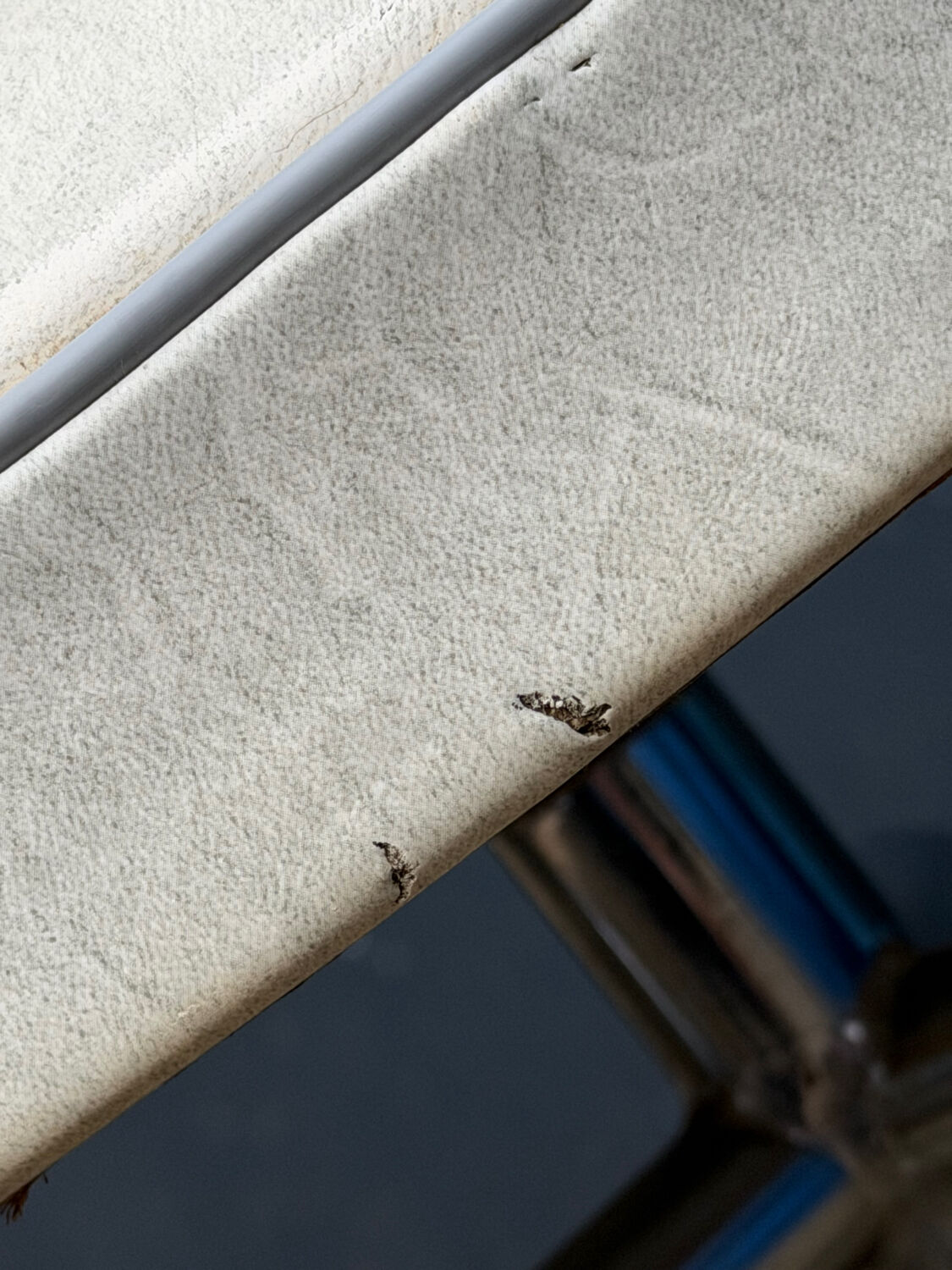 Pair of tripod workshop stools with screws from 1970.