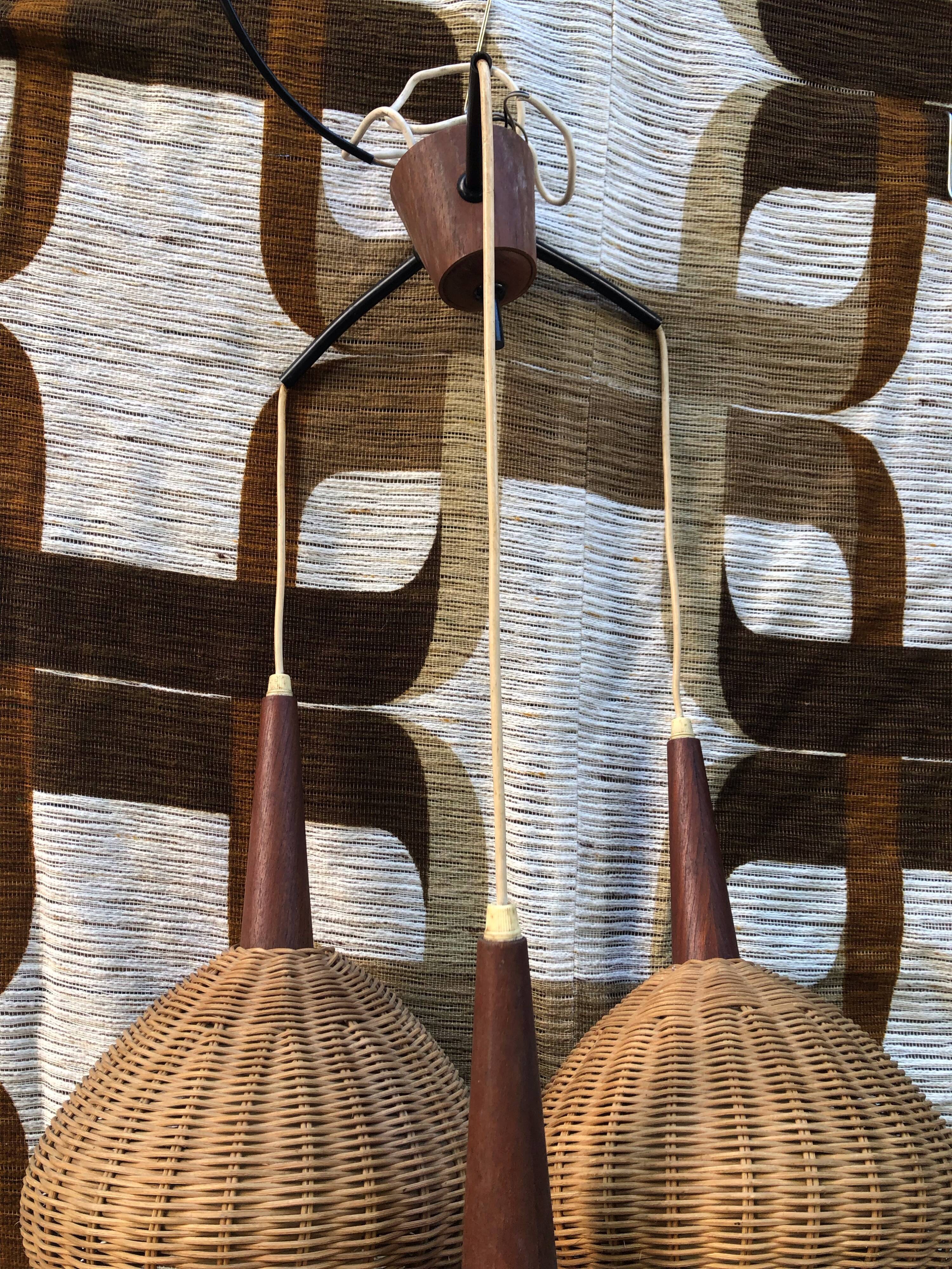 Suspension 3 arms rattan and teak vintage 60s