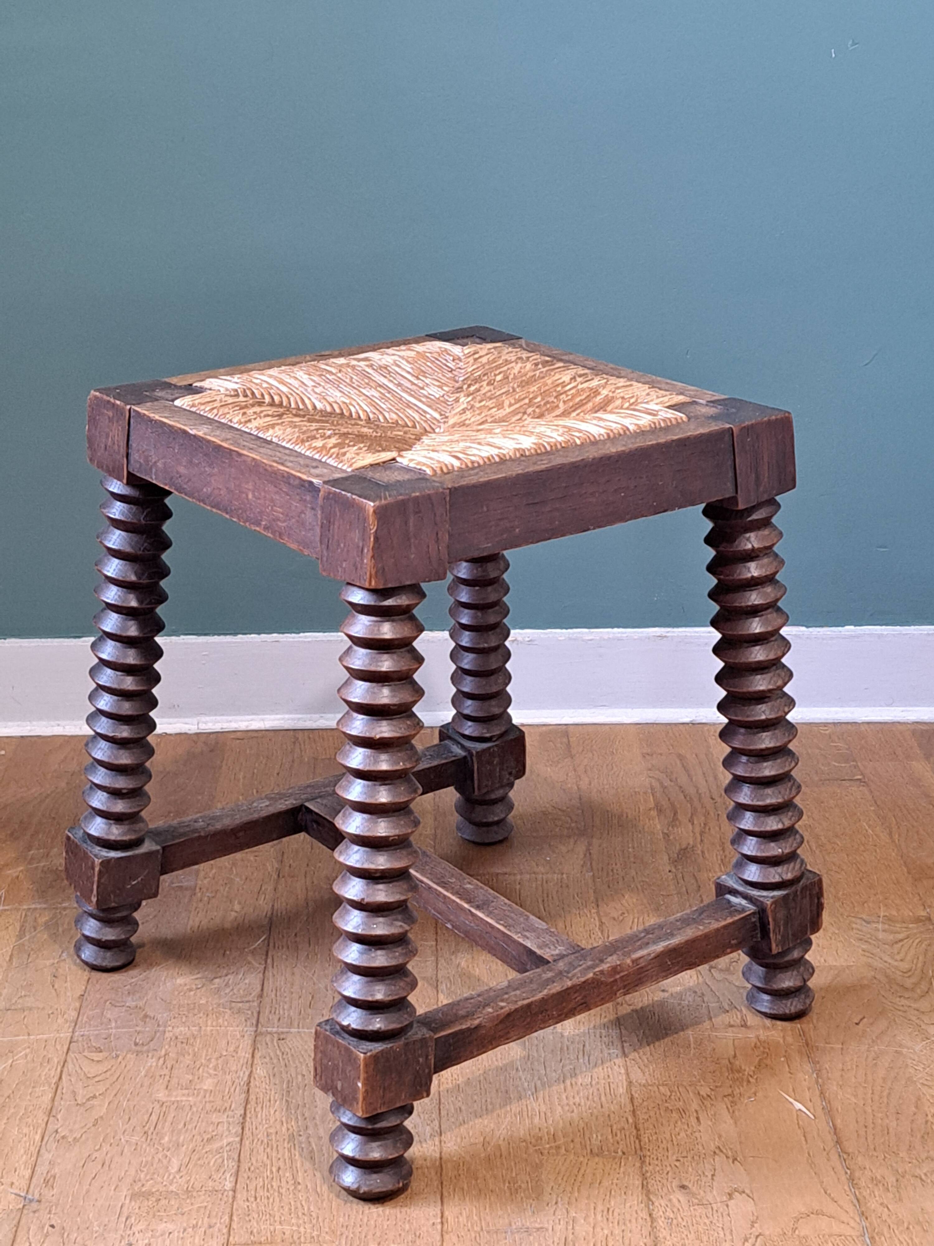 Arts and crafts stool