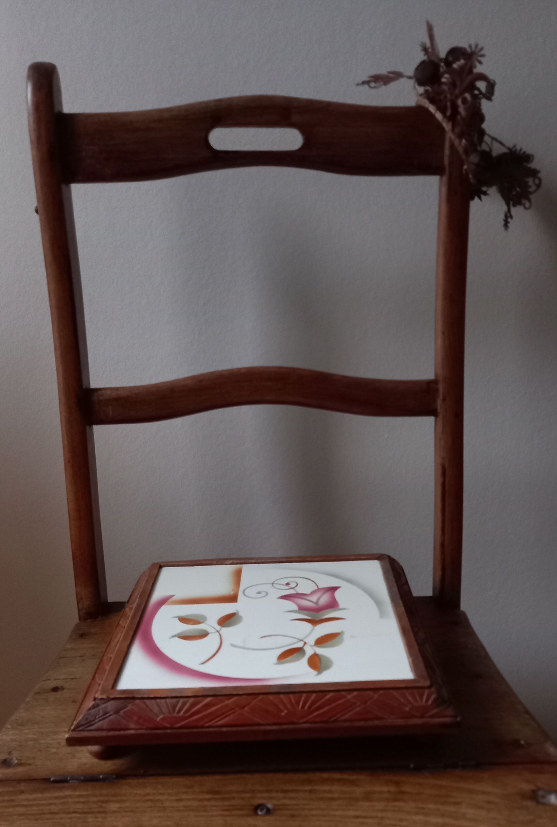 Faience tile trivia and Art Deco carved wooden tower