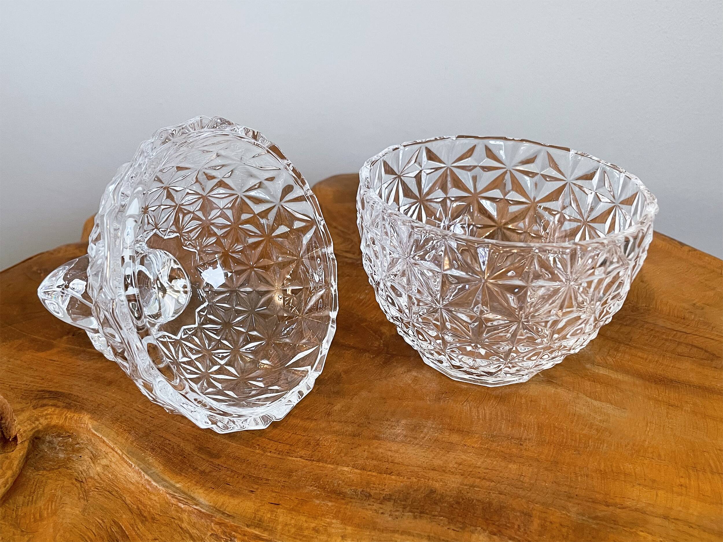 Pressed Glass Pineapple Candy Bowl / Sugar Bowl / Bonbonnière
