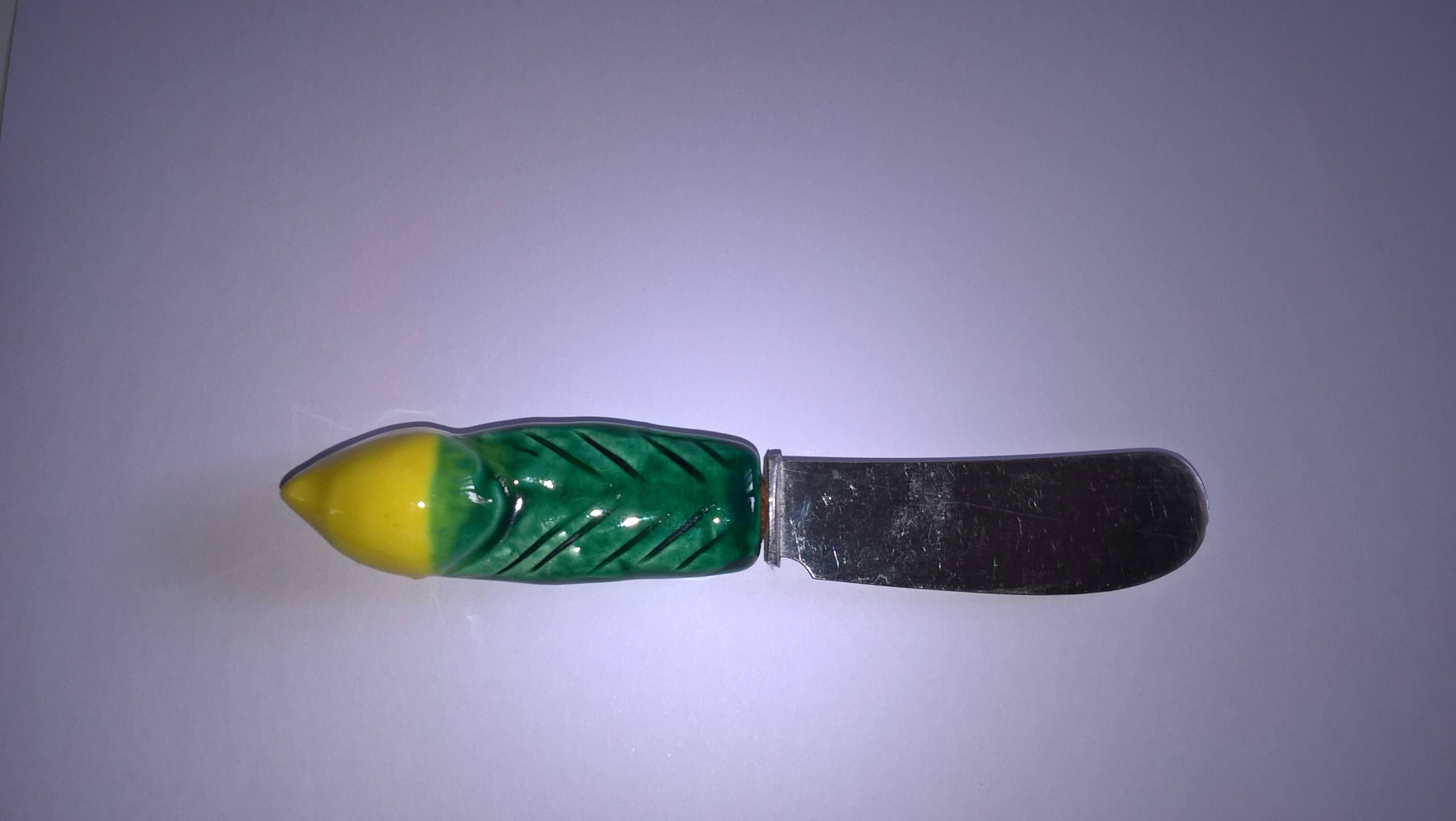 Vallauris slip butter knife