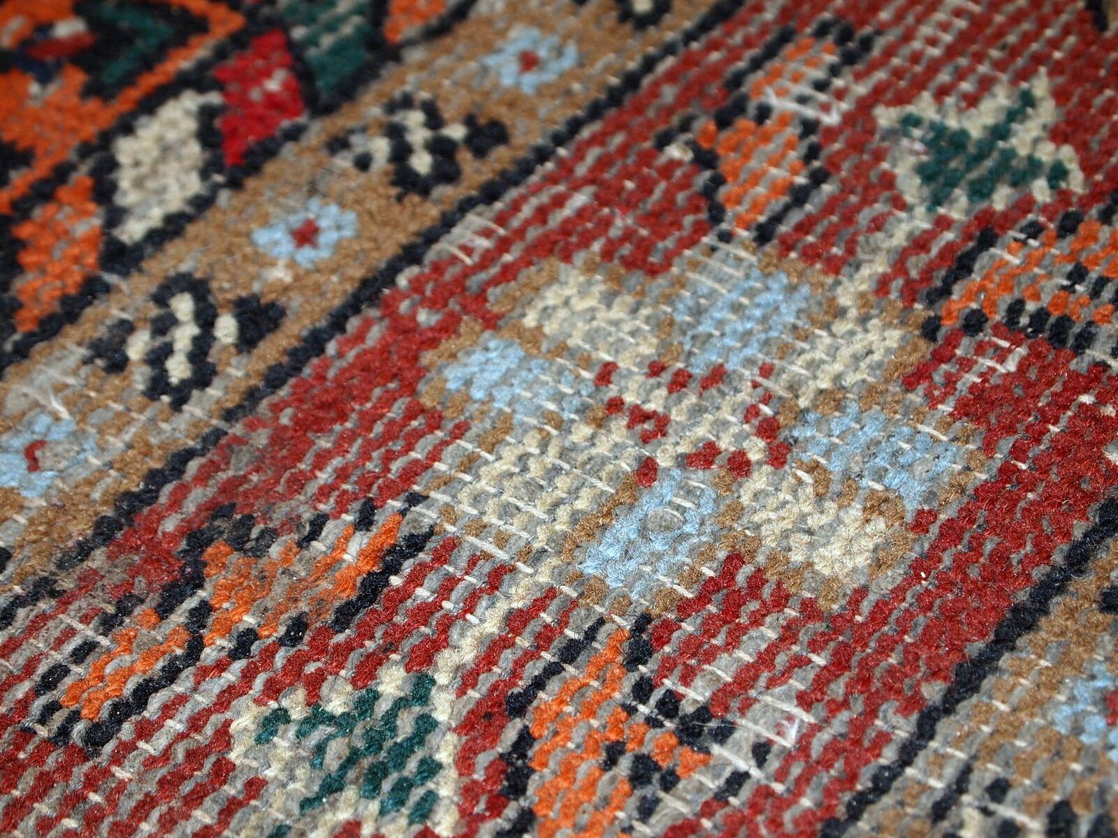 Tapis Hamadan Vintage du Moyen-Orient, Années 1970, Authentique et Patiné
