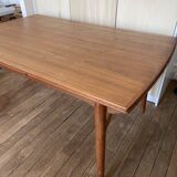 Scandinavian table