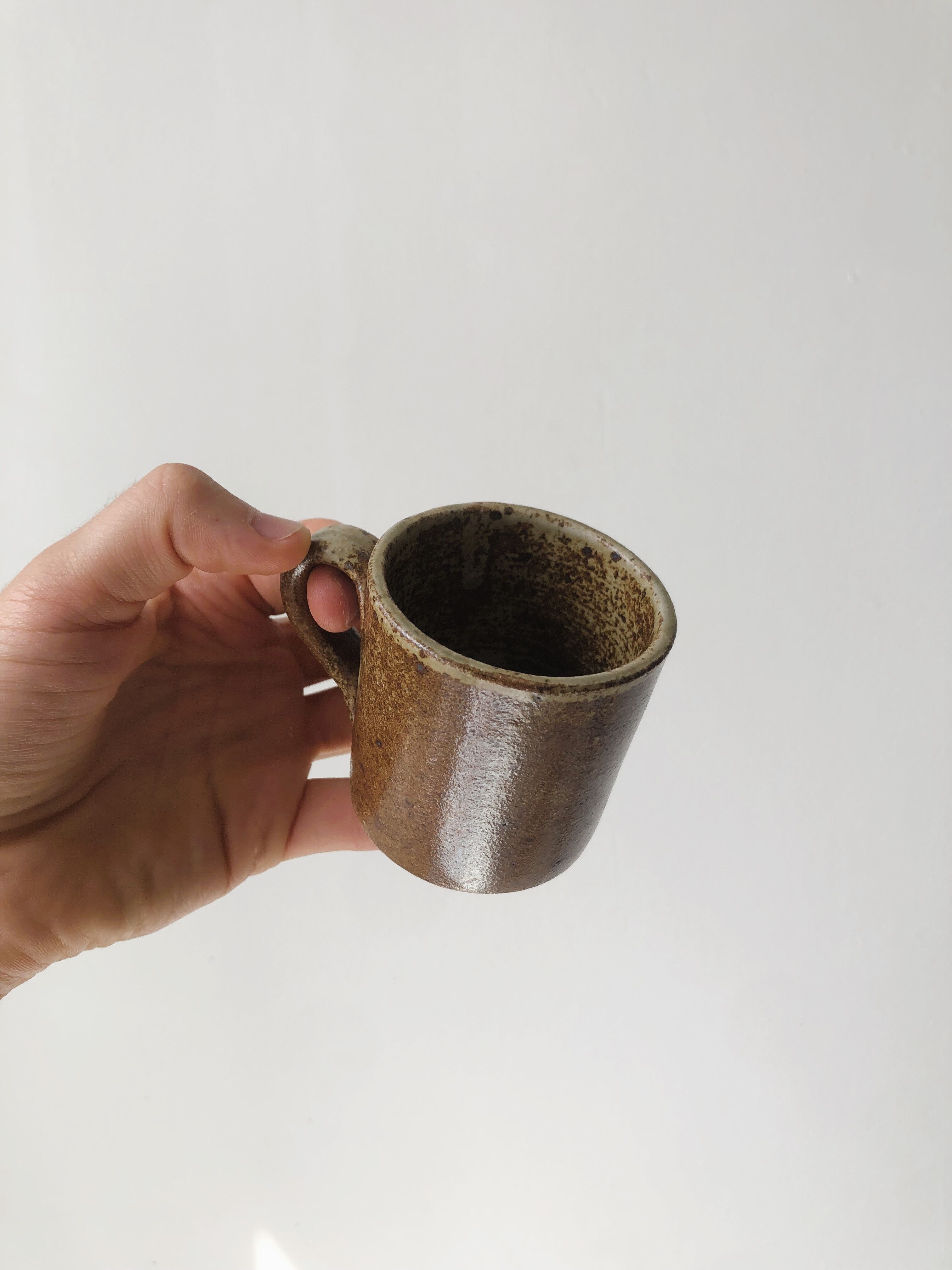 Set of 6 cups in vintage pyrite and glazed stoneware
