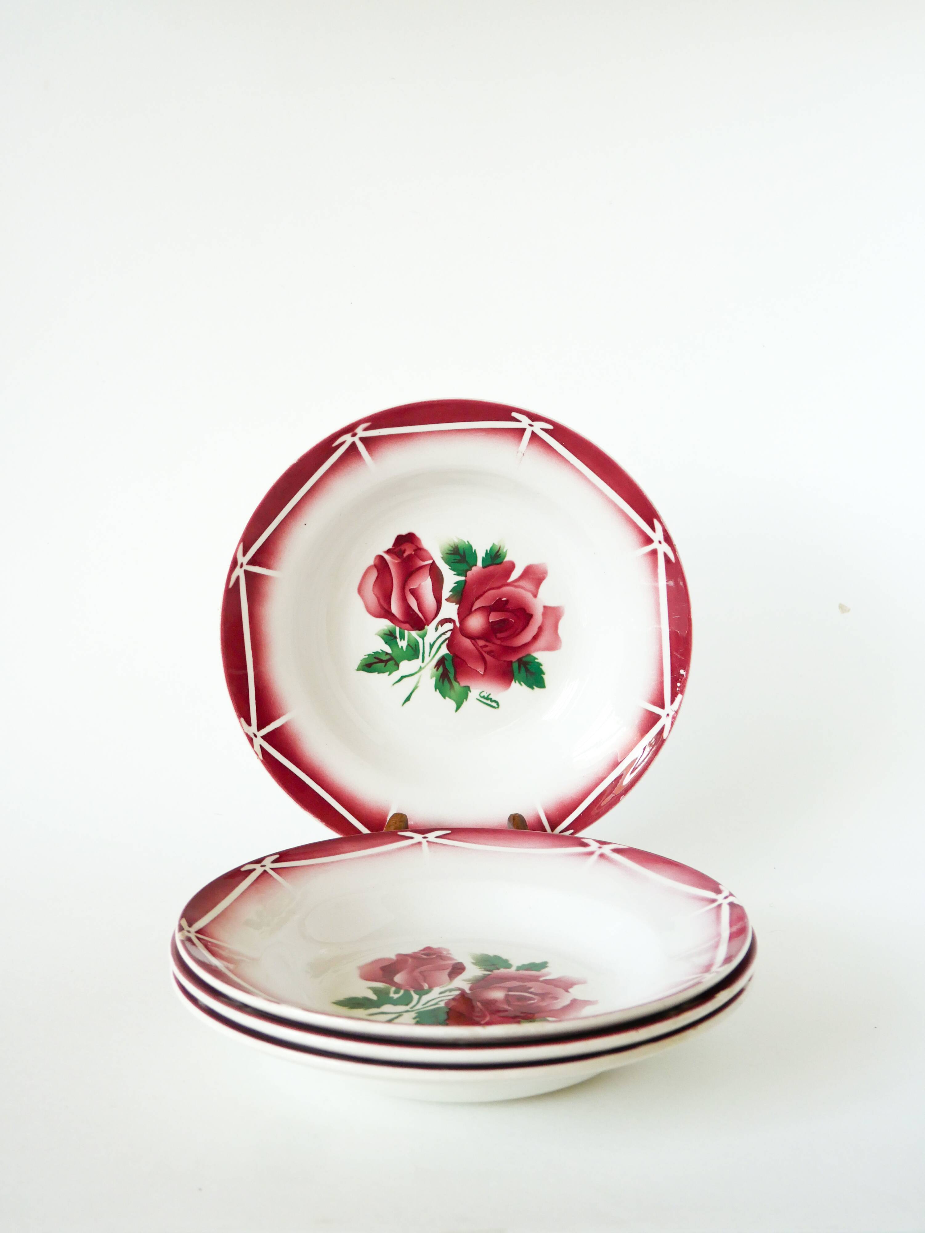 Set of 4 Digoin Sarreguemines soup plates, Cibon pattern, Pink, 1950