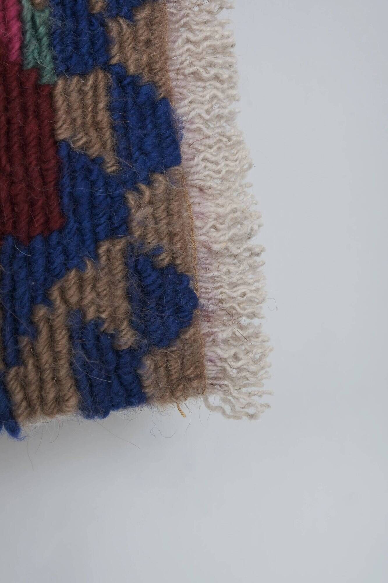 Vintage Turkish handmade rug 124x141 cm