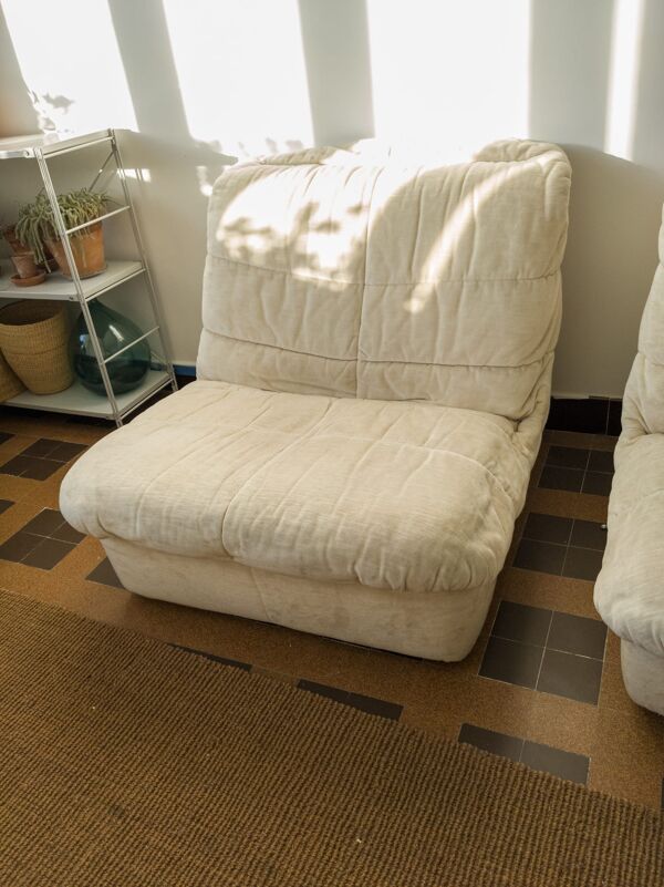 Deux Fauteuils Chauffeuses cinna Beige Modèle Gao