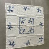 Nappe et 8 serviettes + napperon et 5 serviettes