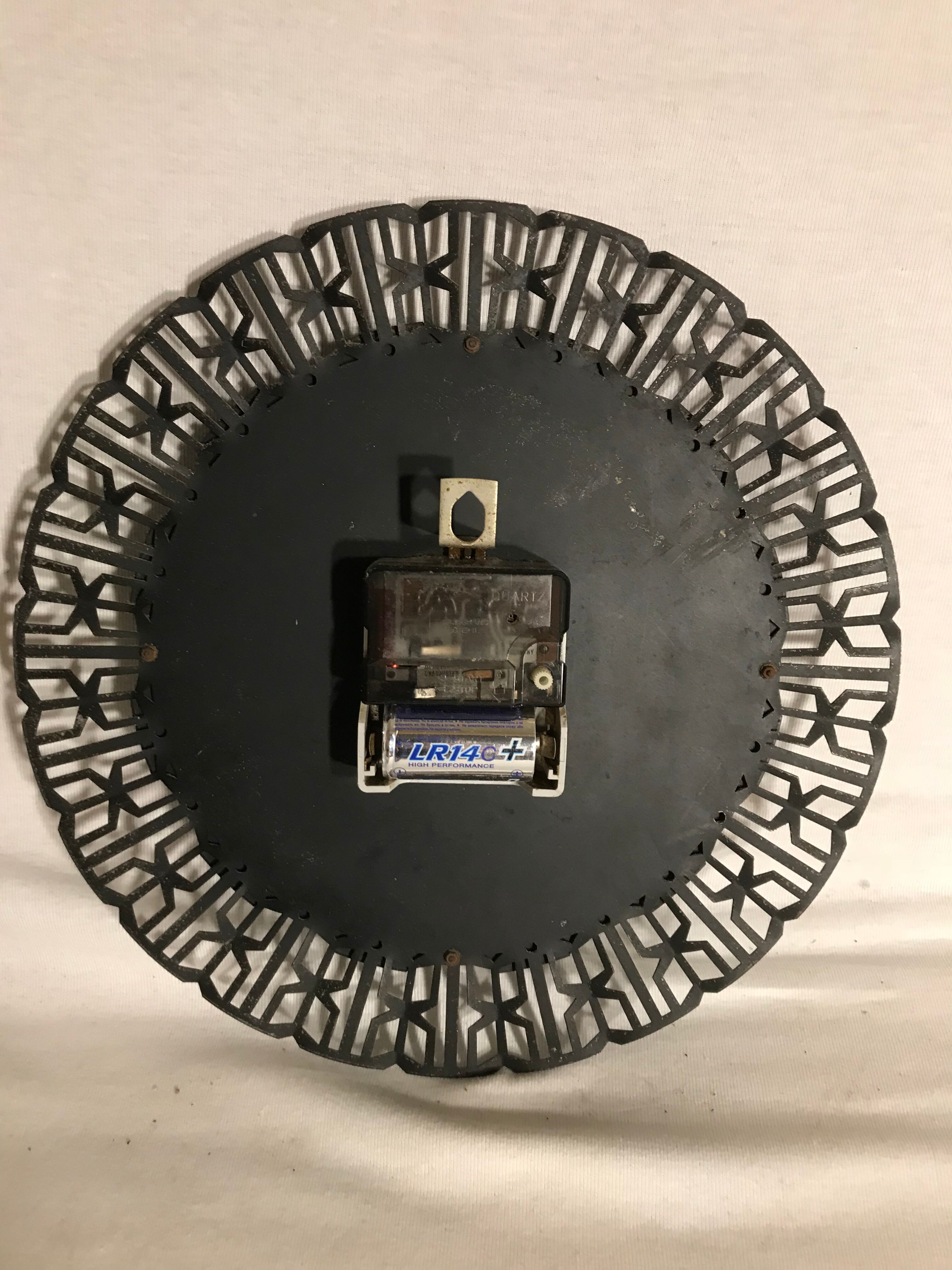 Old clock Richter quartz metal openwork 70s vintage