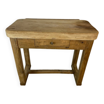 Block with drawer