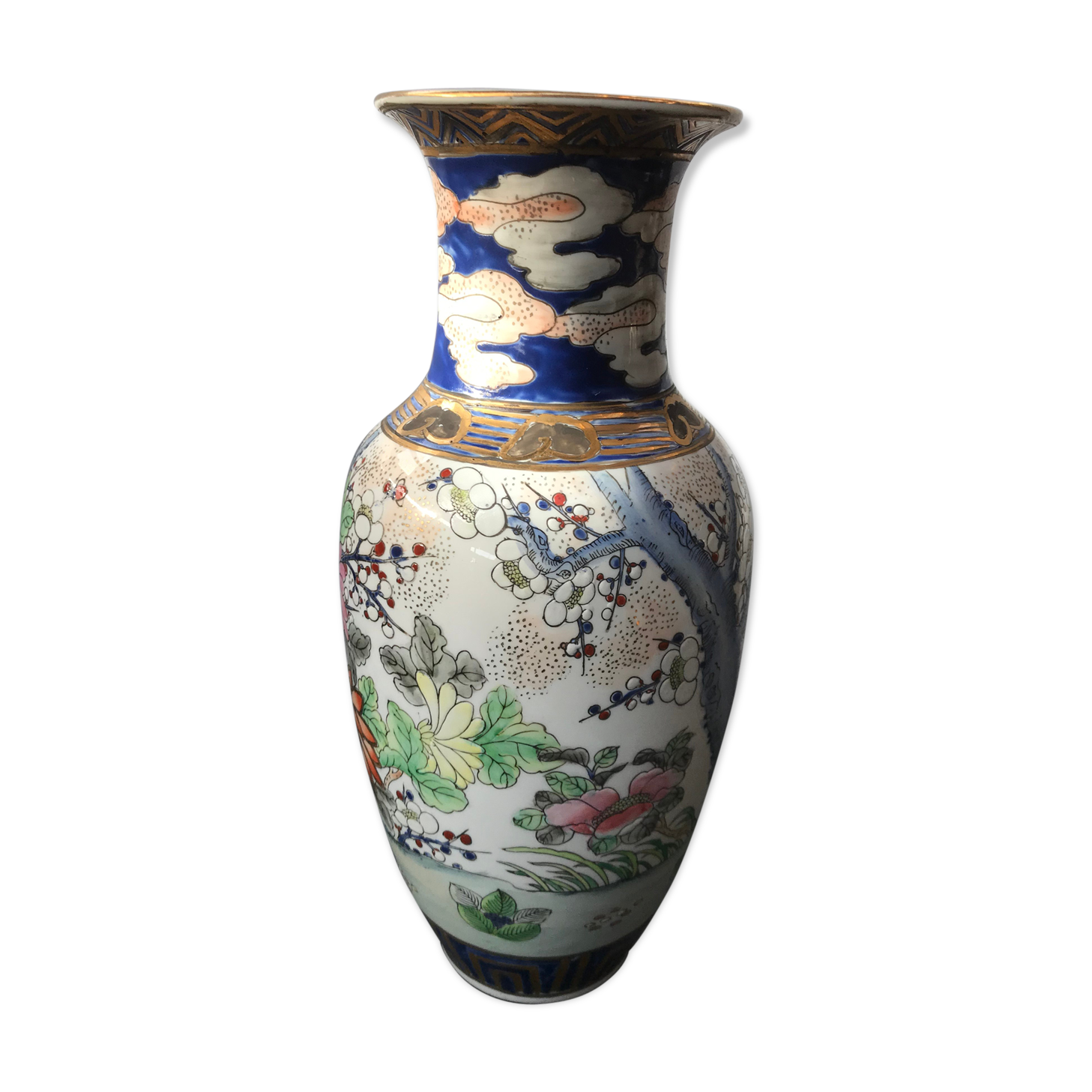 Former Chinese Vase Ceramics White Decor Flowers Enamelled Vintage