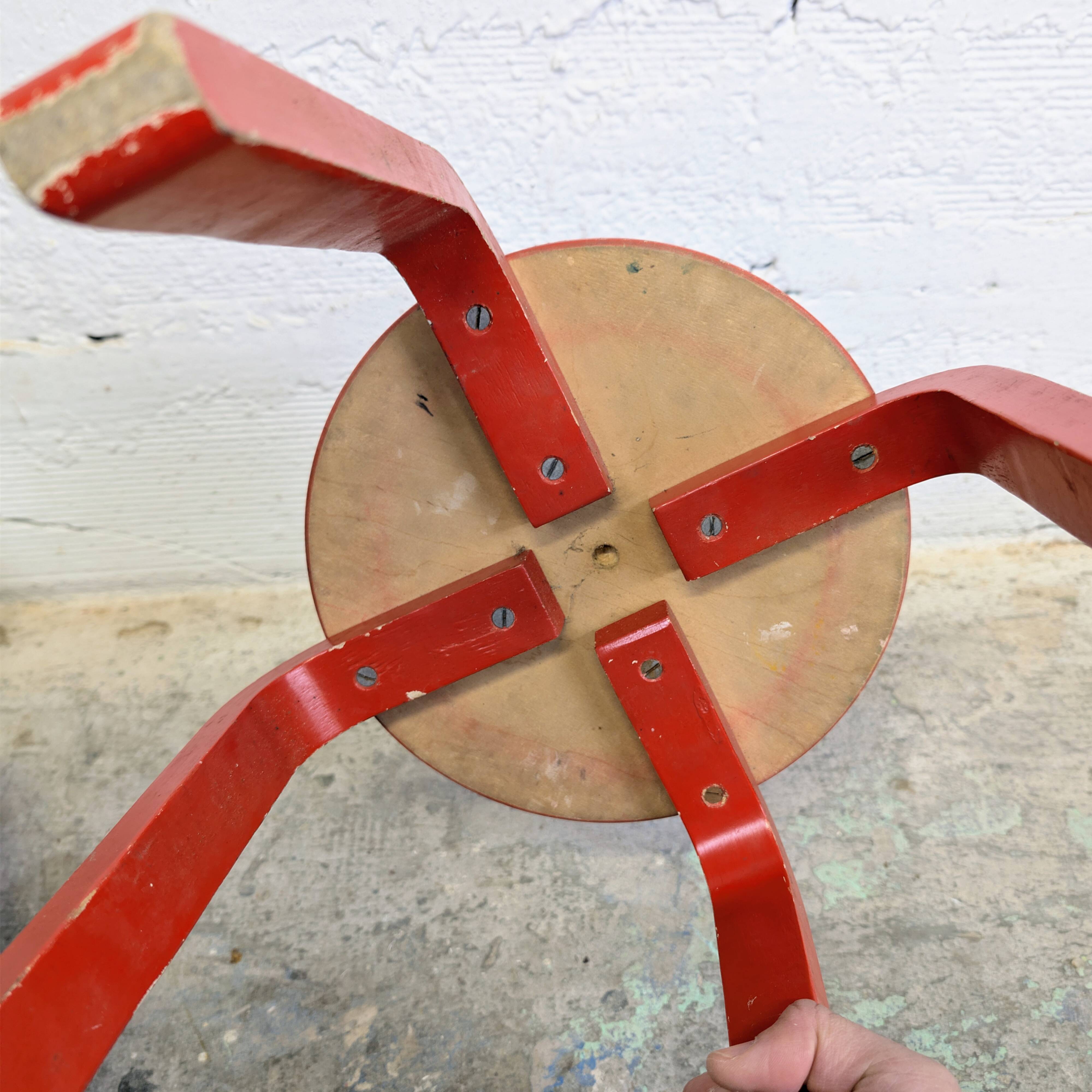 Vintage children's stool – Alvar Aalto spirit