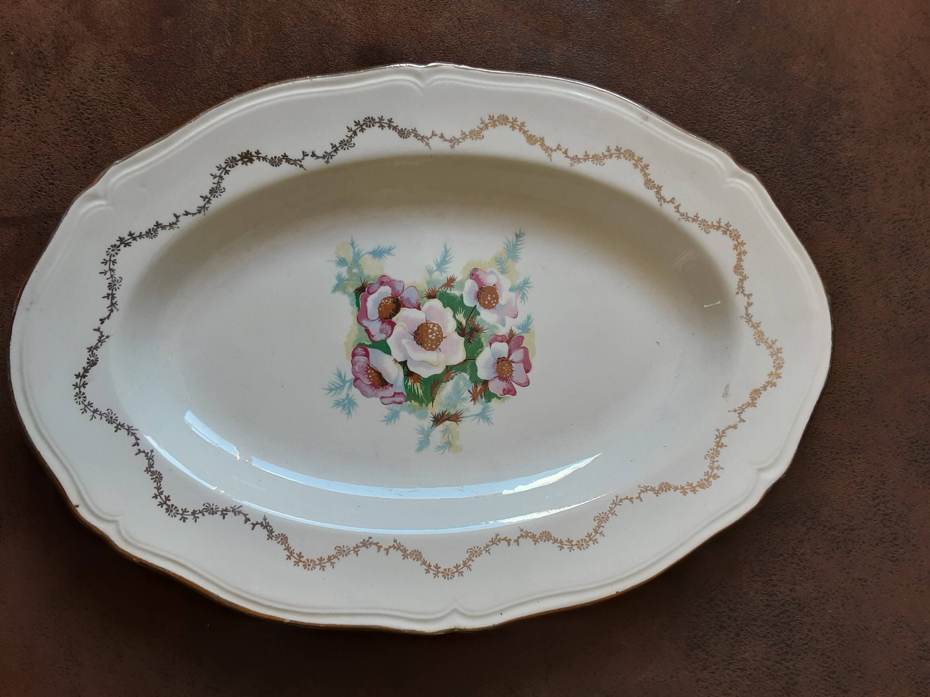 Lamandinoise oval dish