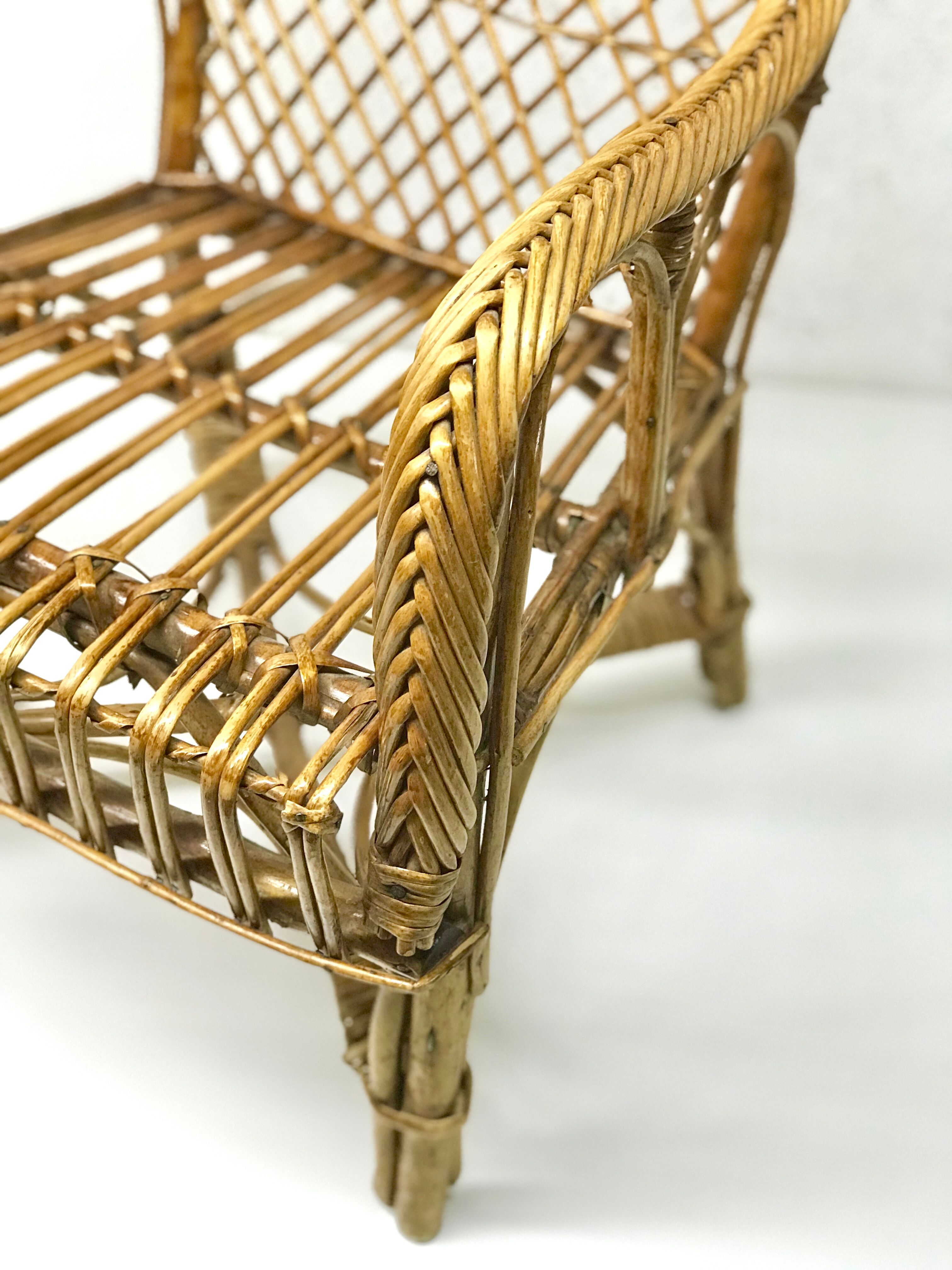 Armhair wicker for child