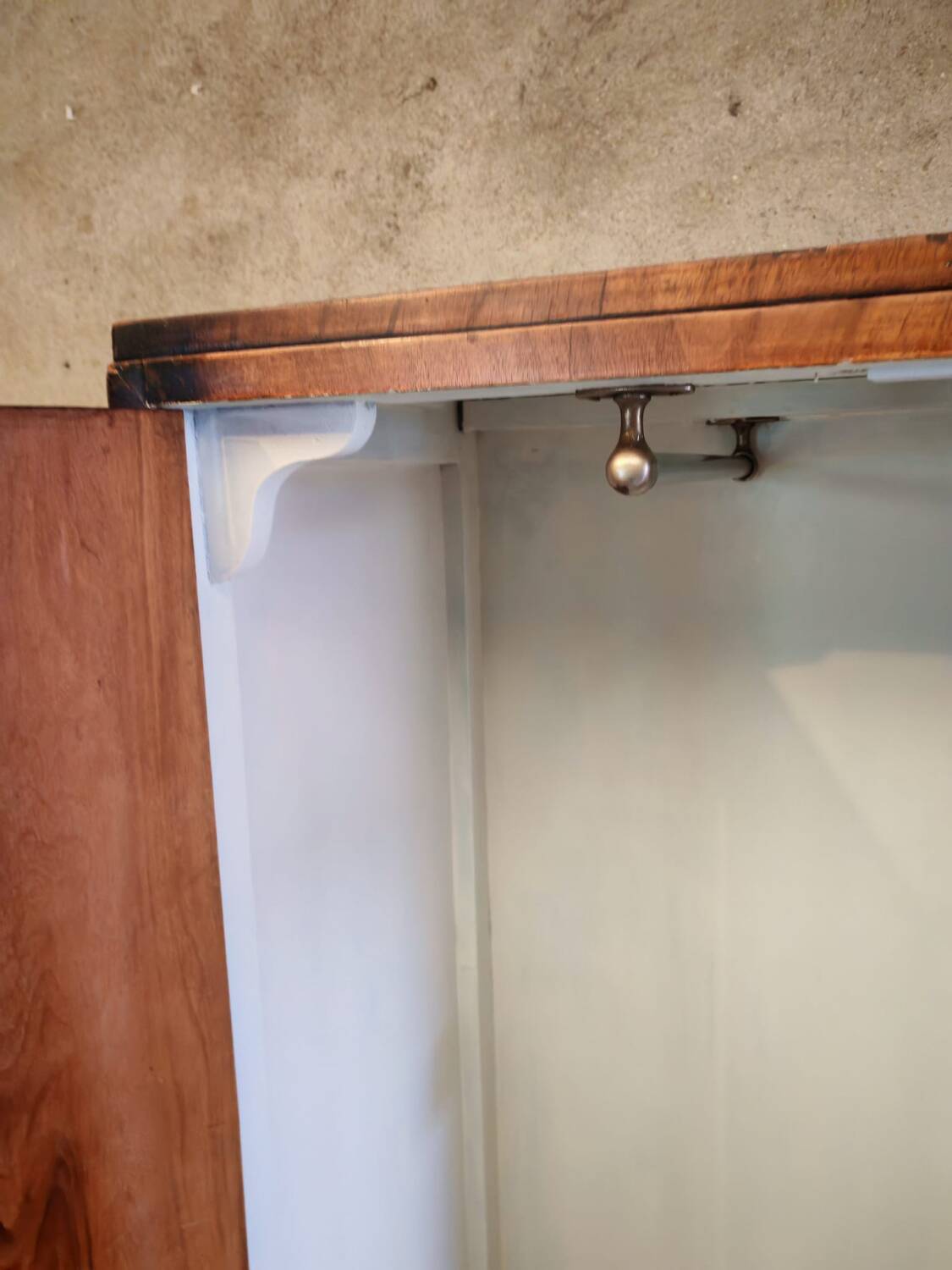 Officer's wardrobe cabinet