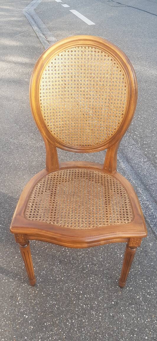 Set of 6 Louis XVI style medallion chairs