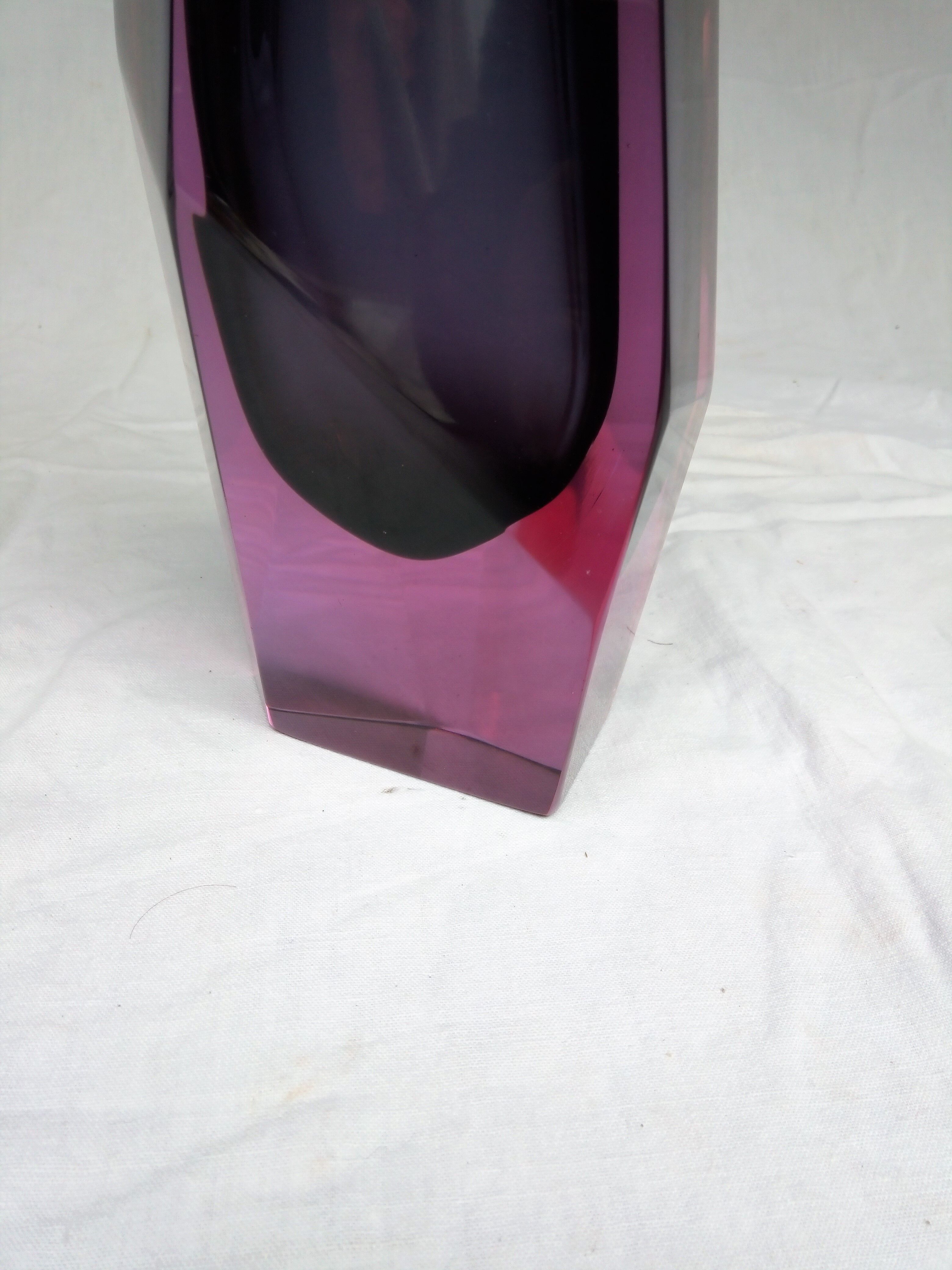 Faceted vase 80s Murano
