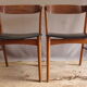 Lot de deux chaises scandinave farstrup model 206