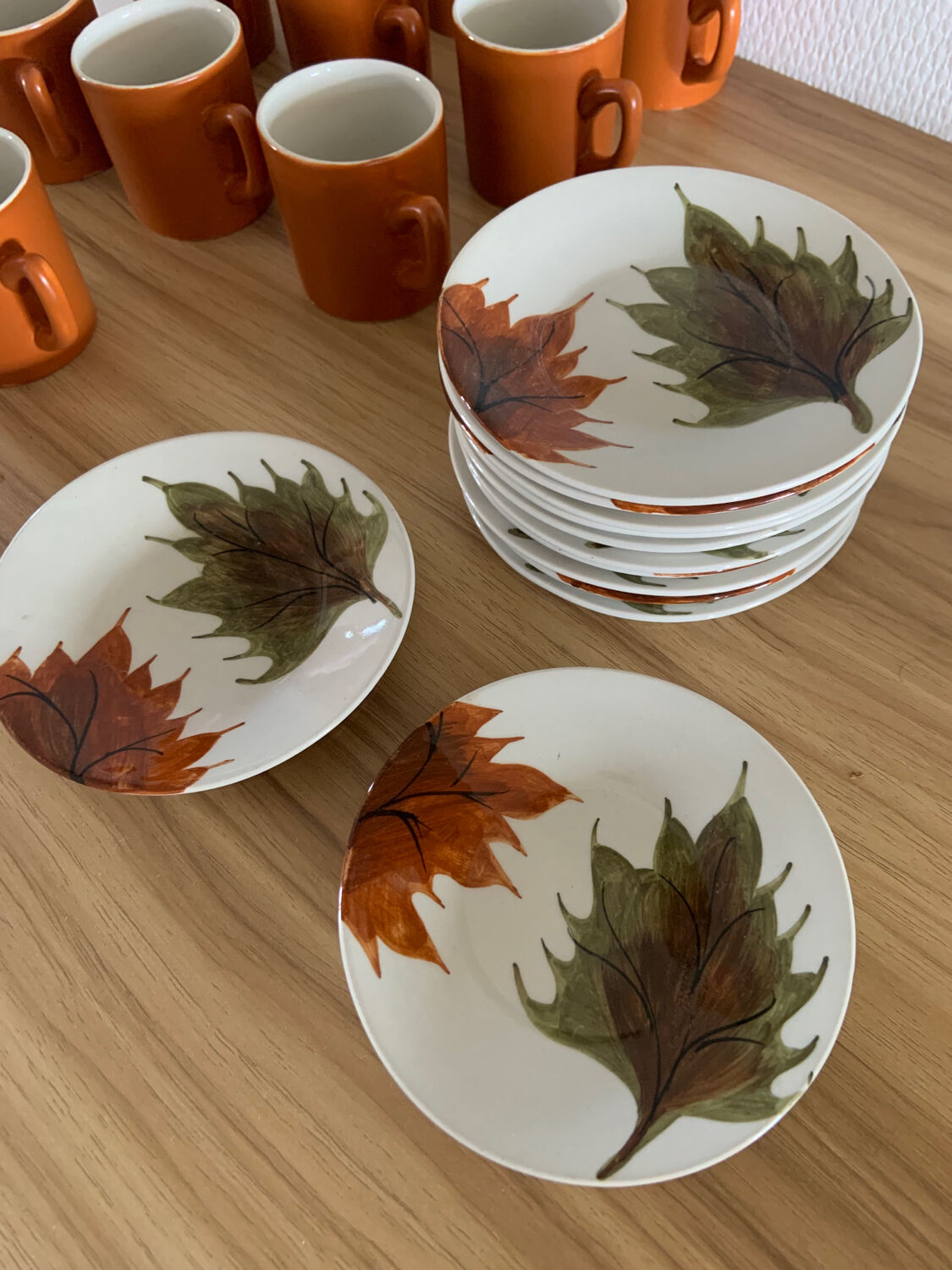 Oven King Italy coffee cups and sub-cups