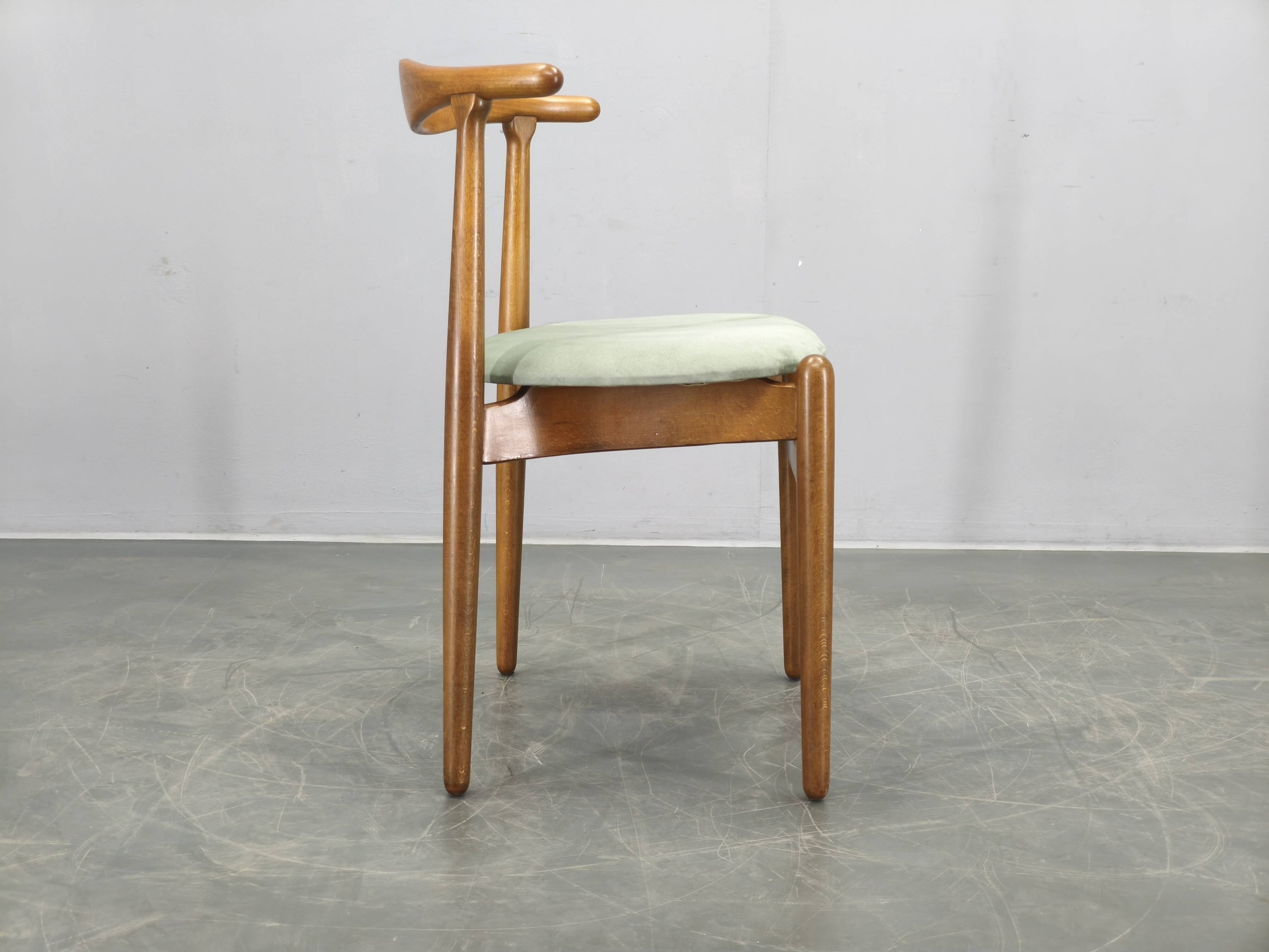Hans Wegner Model 708 Chair for Fritz Hansen, Denmark 1960s