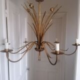 Gilded metal chandelier decorated with reeds and flowers