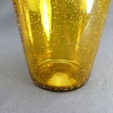 Yellow vase in bubbled blown glass from Biot