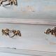 Commode galbée patinée