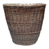Wicker storage laundry basket and lid