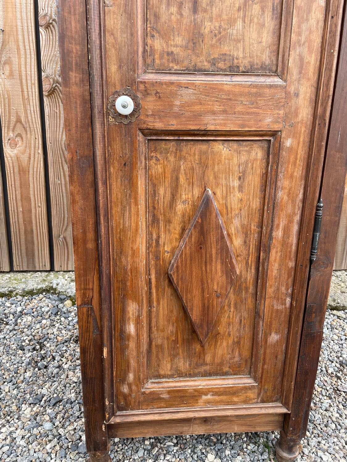 Rare Bonnetière cabinet