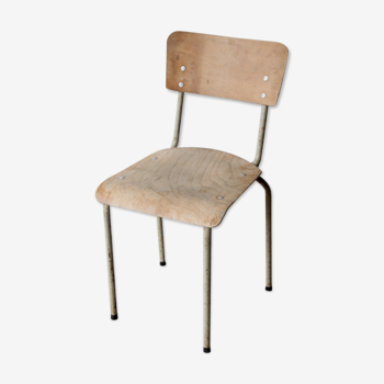 School with gray frame vintage Chair
