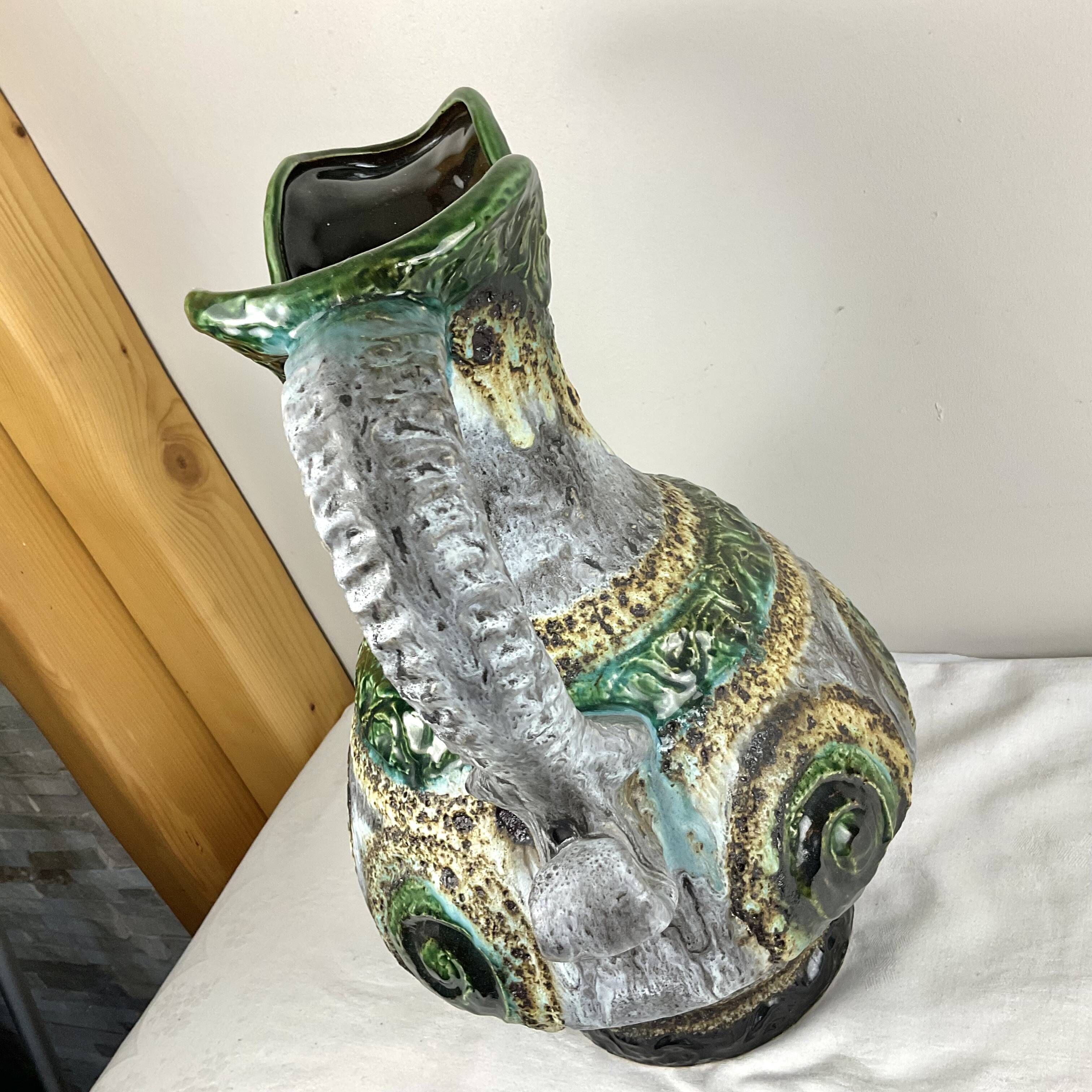 Very high quality Dümler and Breiden carafe jug vase