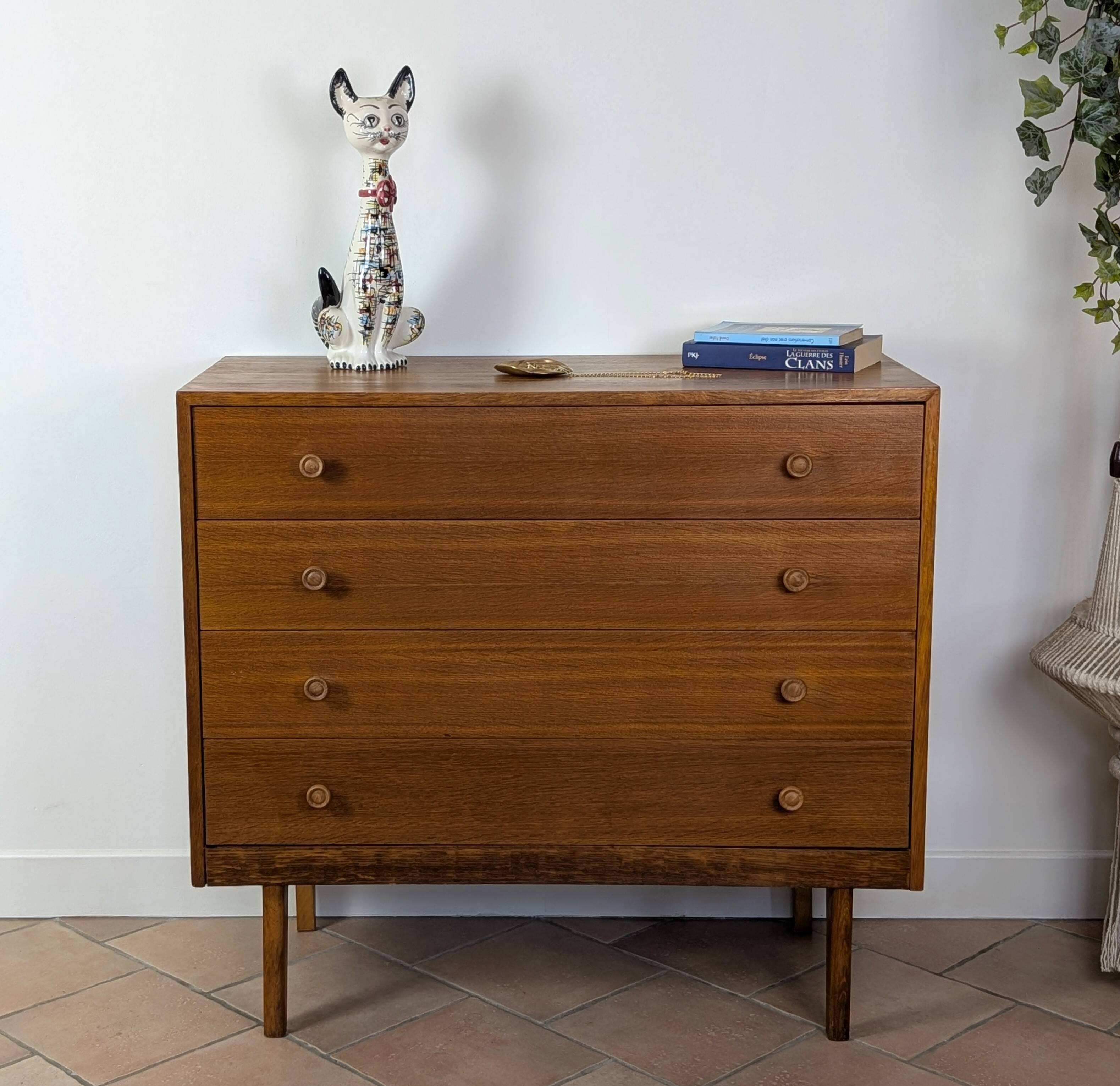 Vintage 60s chest of drawers
