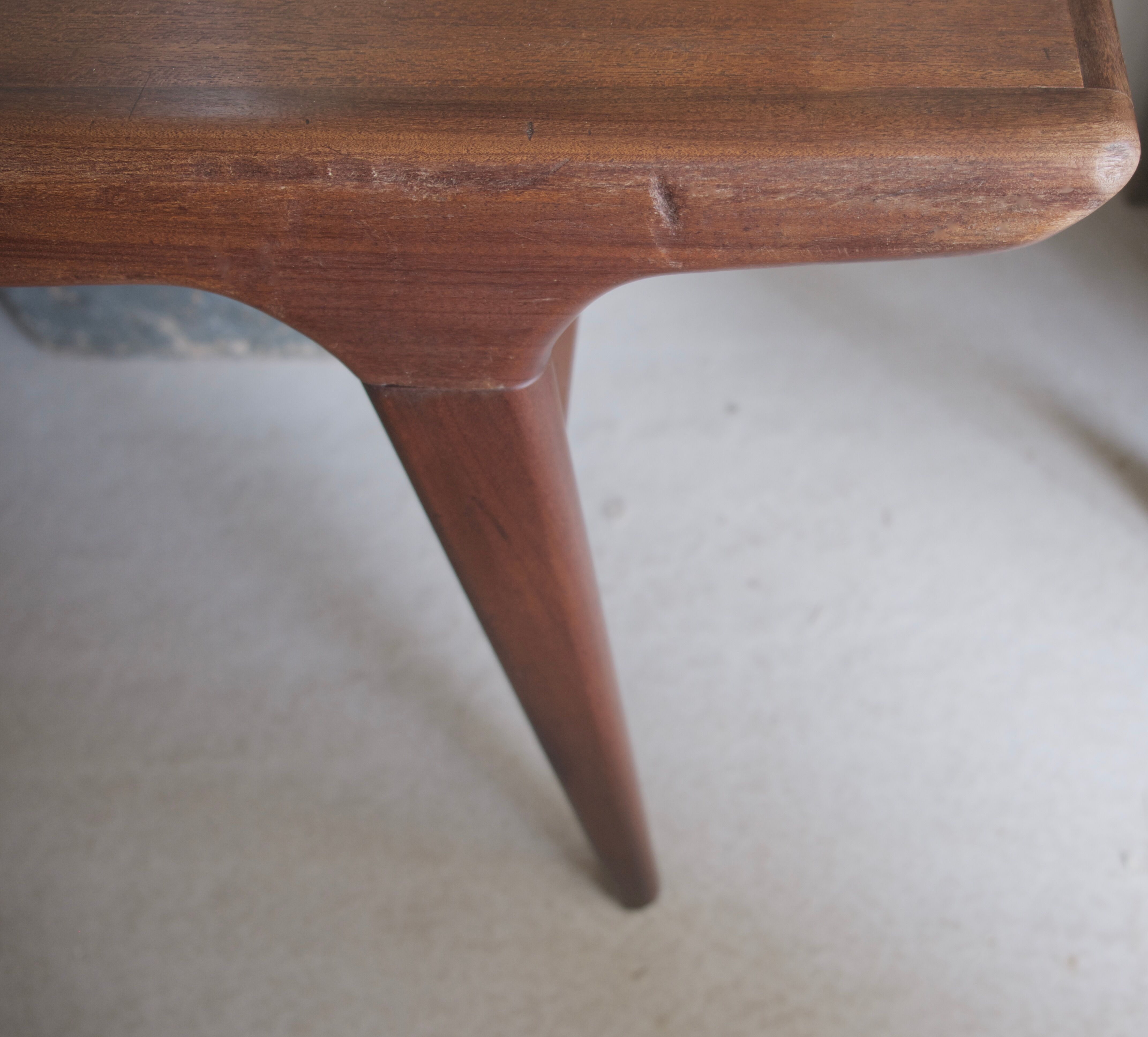Johannes Andersen teak table