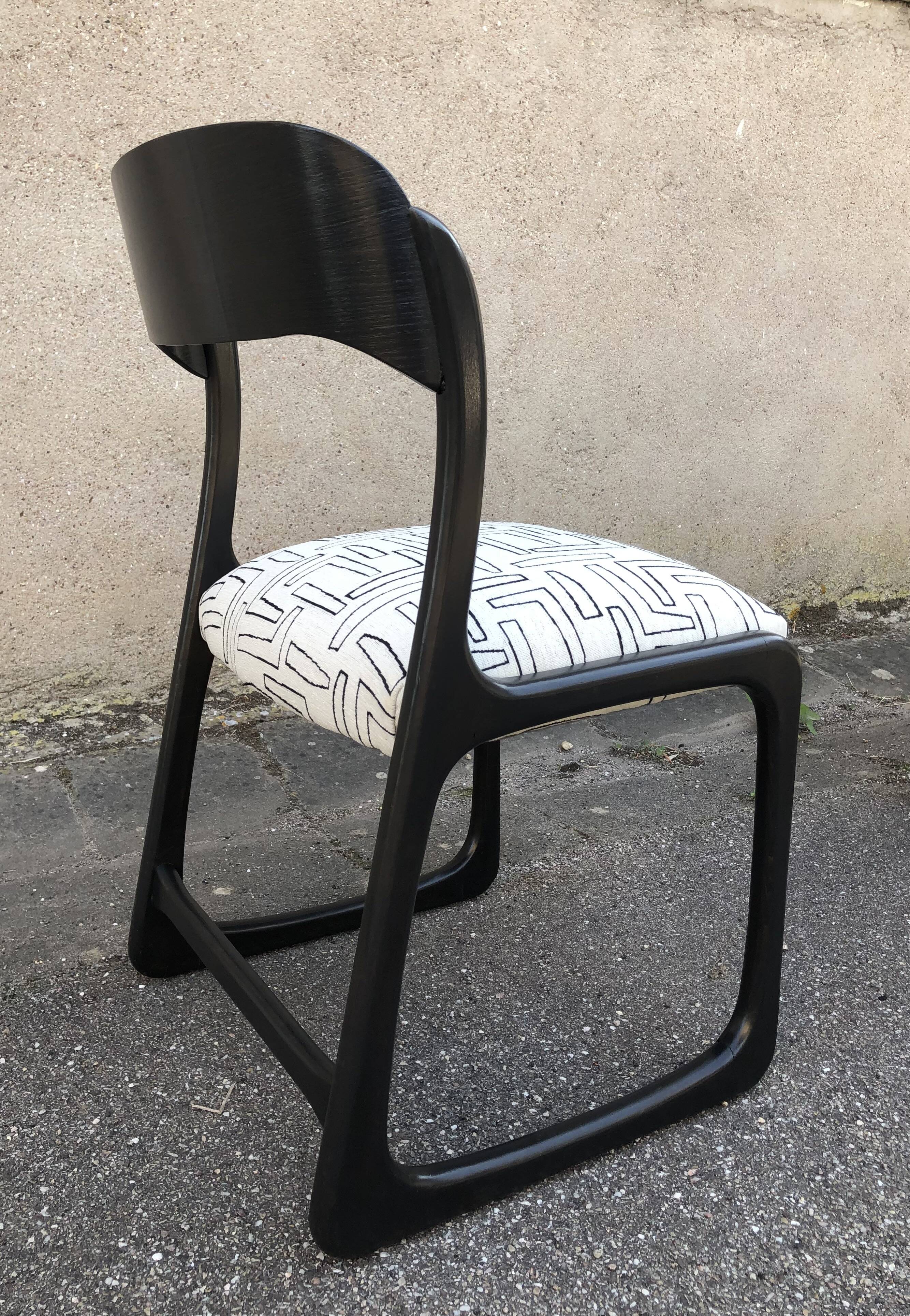 4 chaises Baumann Traîneau