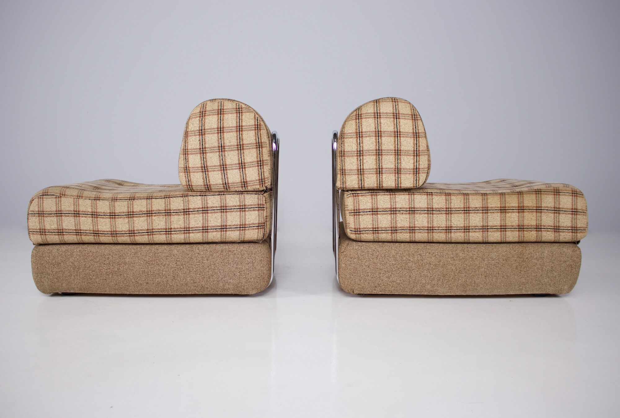 Pair of convertible armchairs 1970