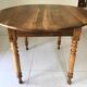 Table ronde périgourdine en noyer massif